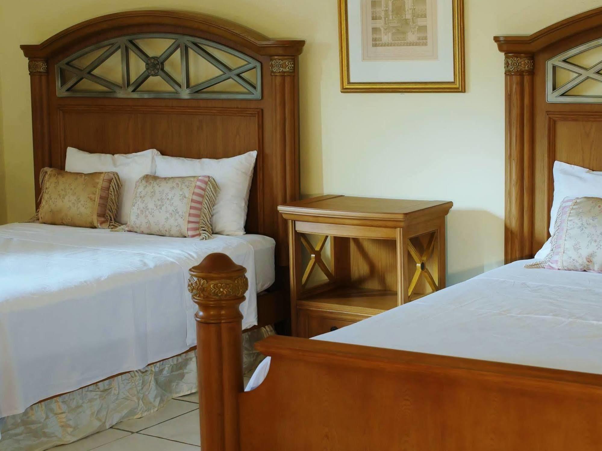 Hotel Carnaval La Ceiba Luaran gambar